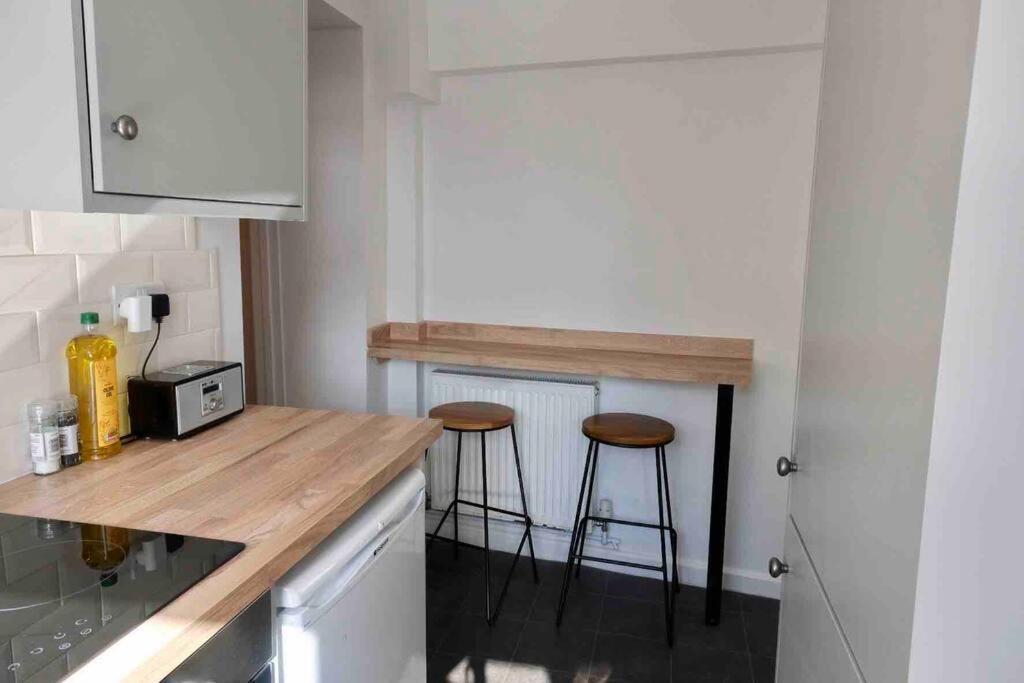 Regency Cottage 10 Minutes From Bath City Centre Bagian luar foto